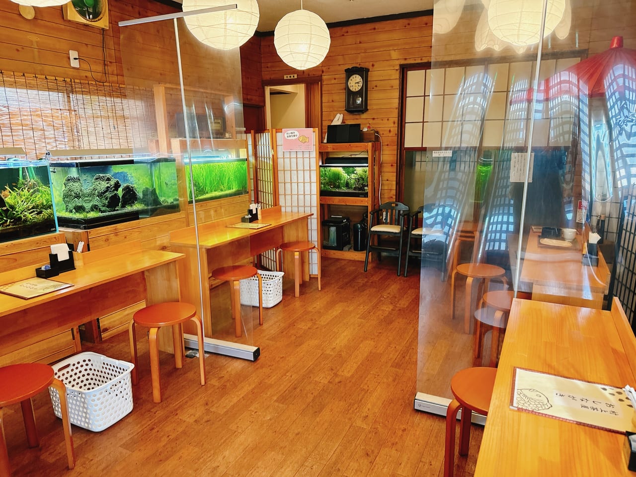 村上茶屋店内