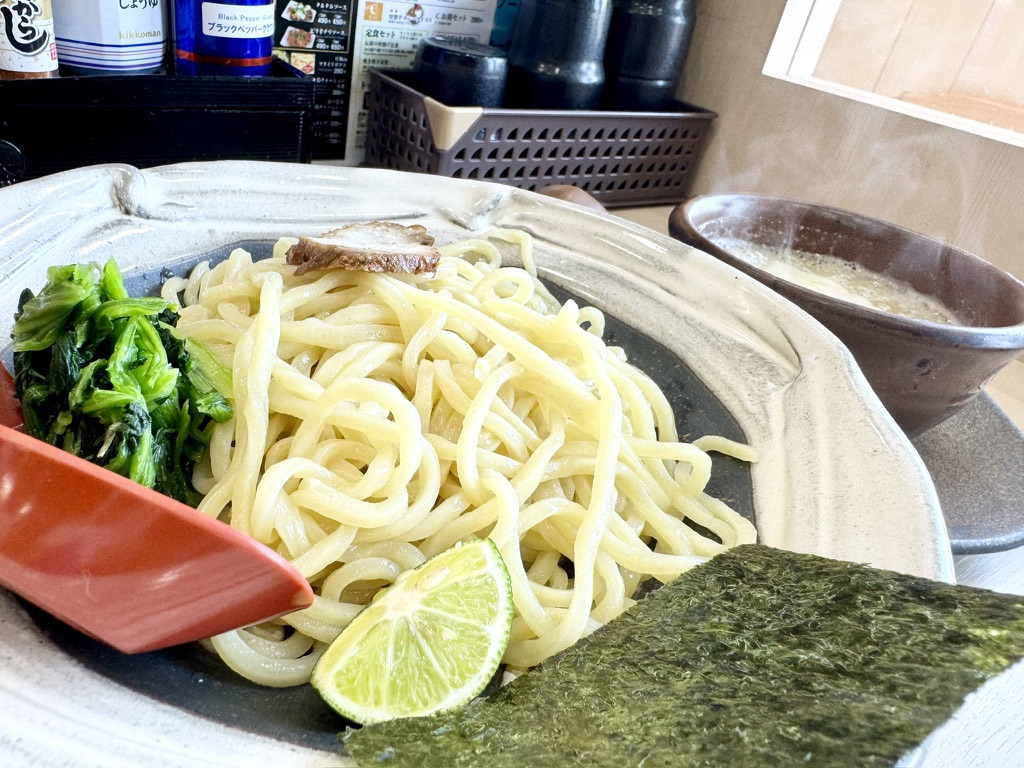 鶏白湯専門店つけ麺まるや