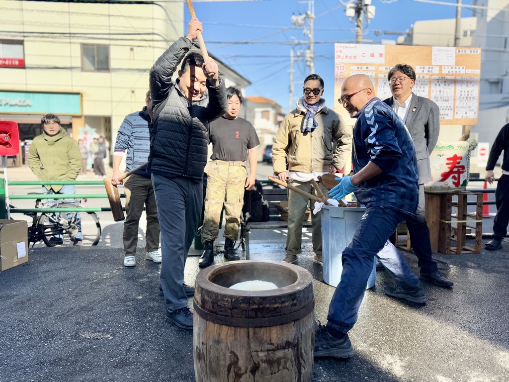 新春餅つき大会