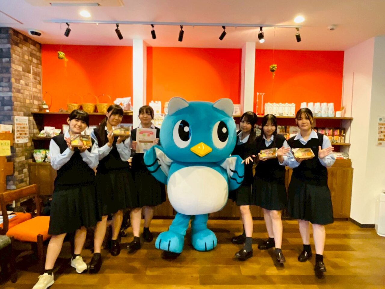 ミライコミンカ