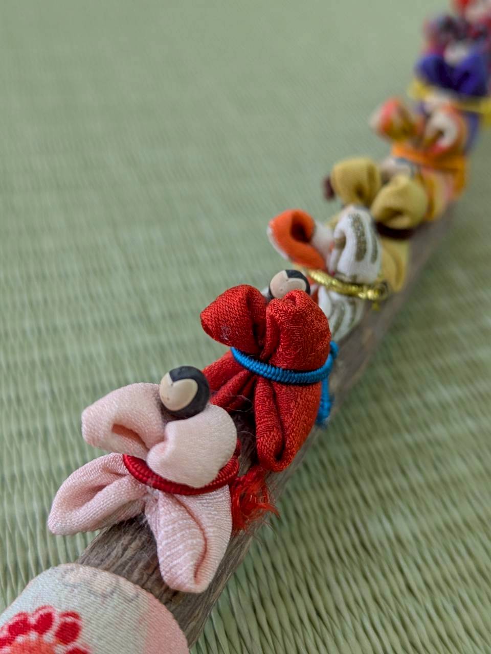 大久保商店街の「お休み処」のおひな様&つるし雛